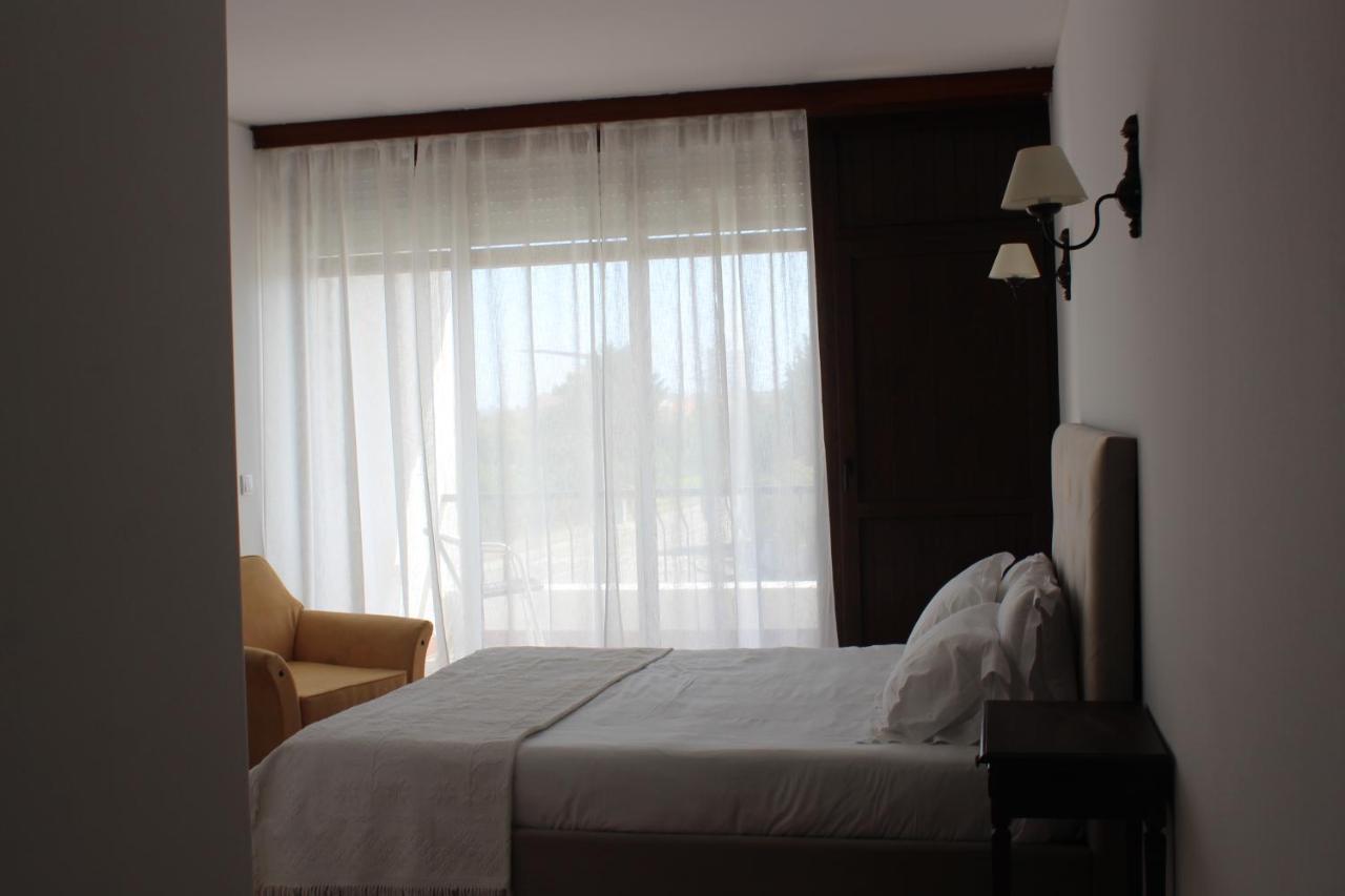 Boutique Inn & Restaurant - Casa Dos Suecos 菲盖拉-达福什 外观 照片