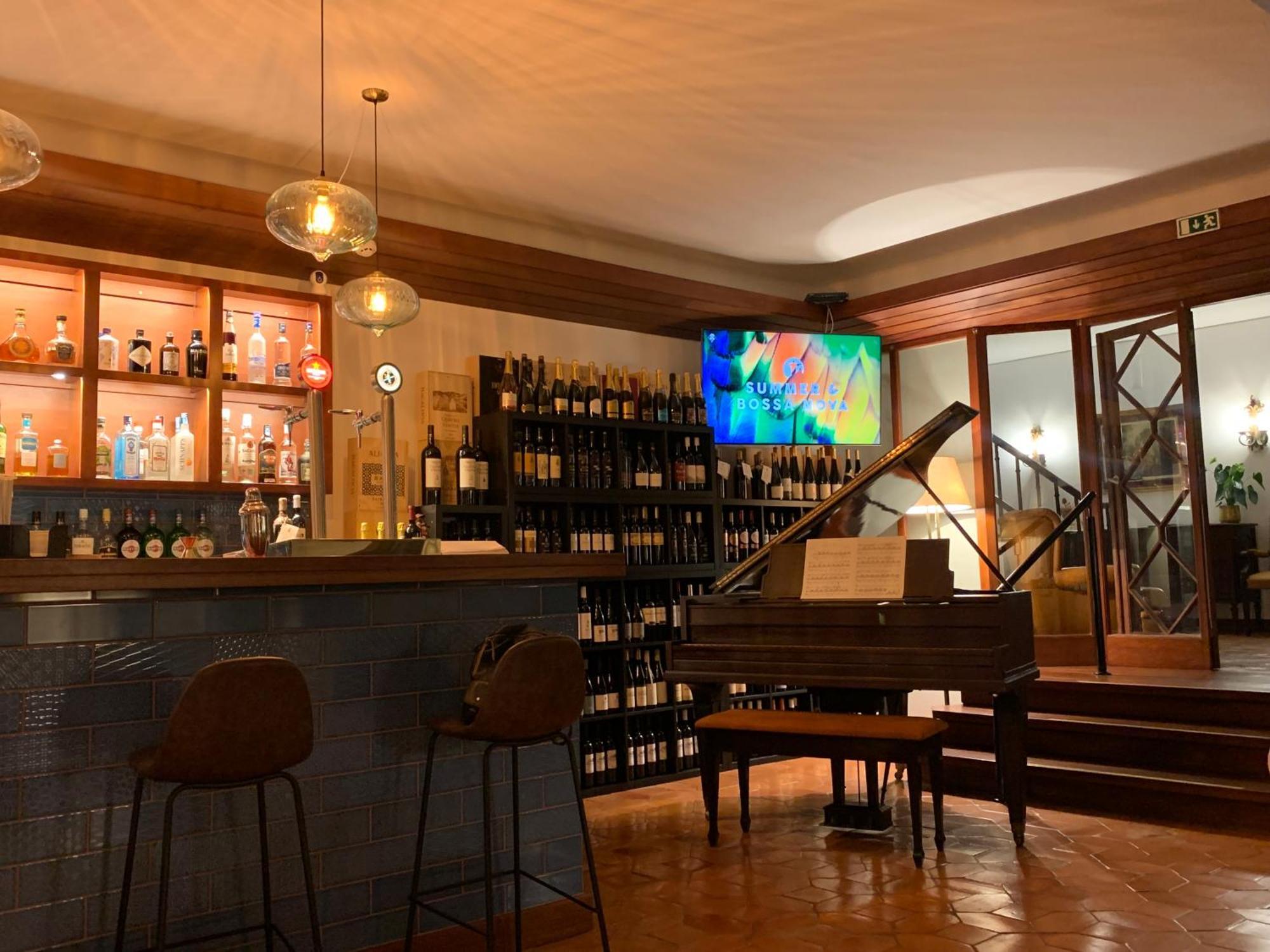 Boutique Inn & Restaurant - Casa Dos Suecos 菲盖拉-达福什 外观 照片